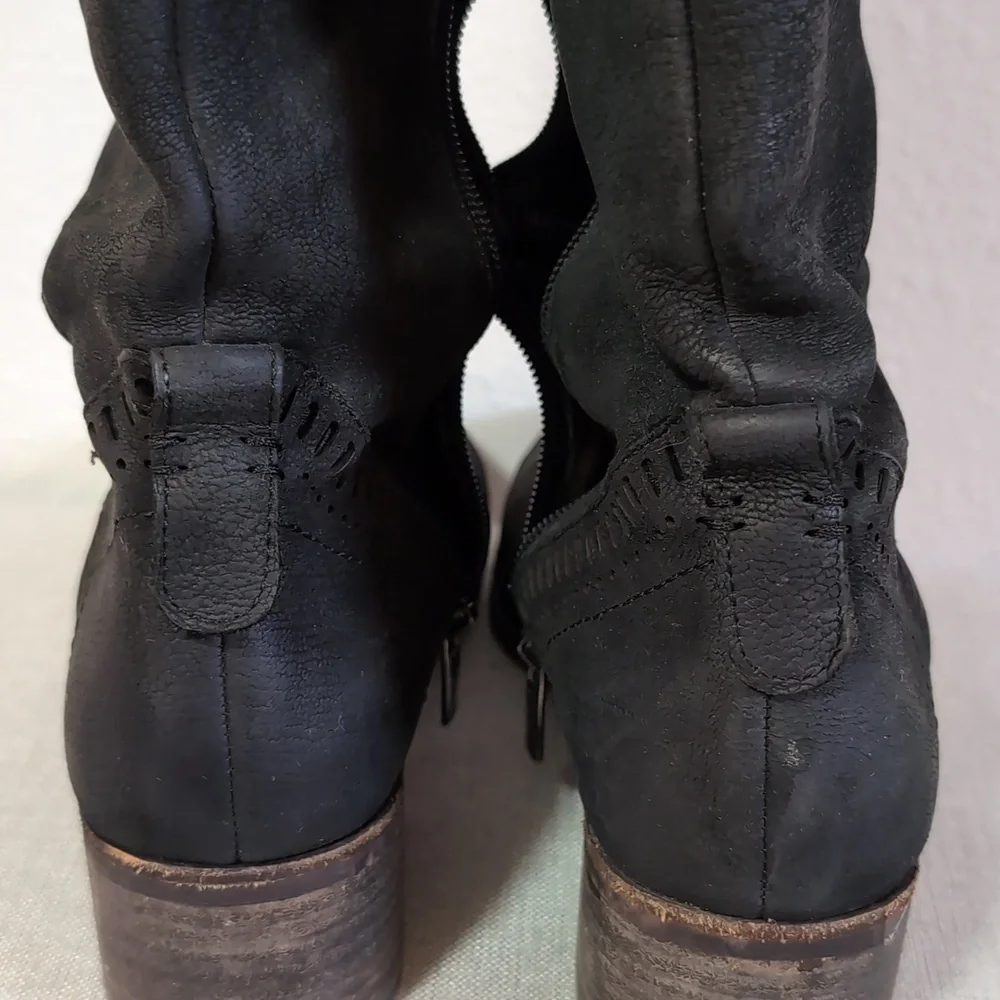 Vince Camuto Karinda Black Matte Leather Over-the-Knee Boots Women's Size 9